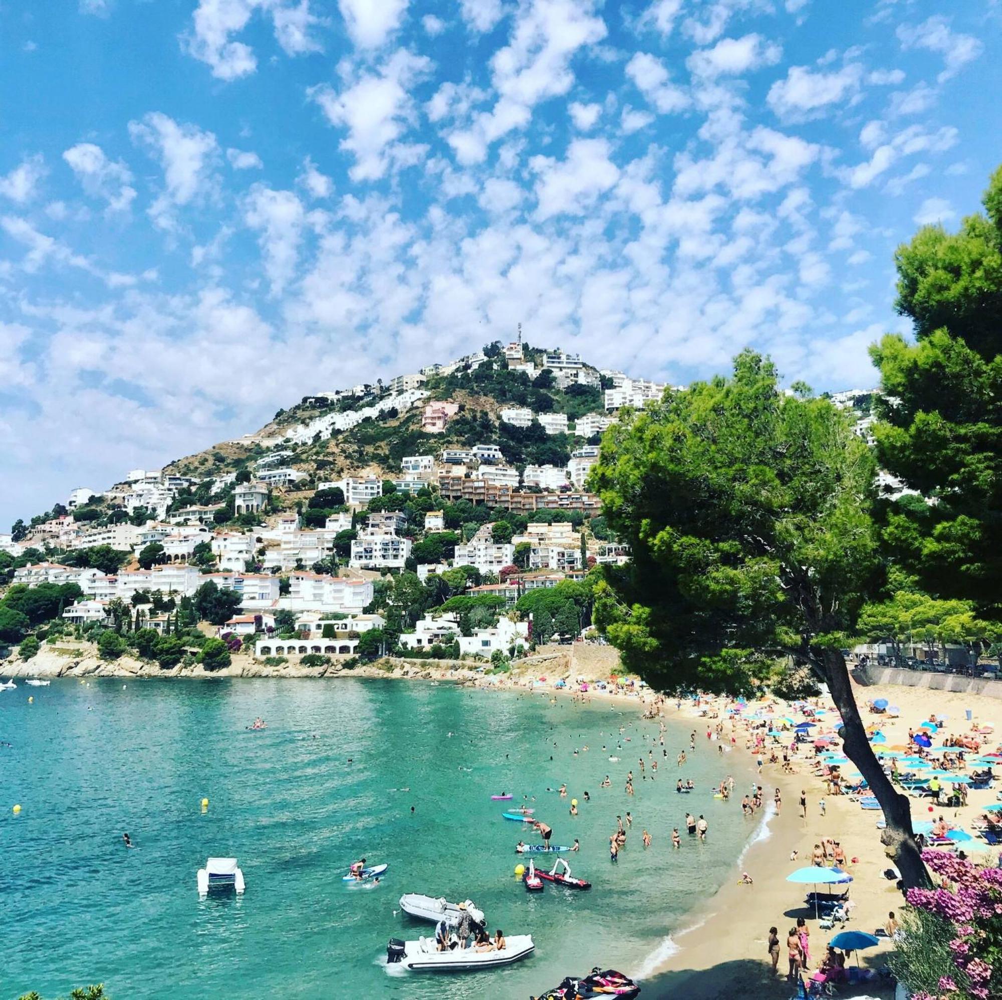 Apartamento En Roses A 2 Min De La Playa Con Vistas Al Mar Av-18 Χιρόνα Εξωτερικό φωτογραφία